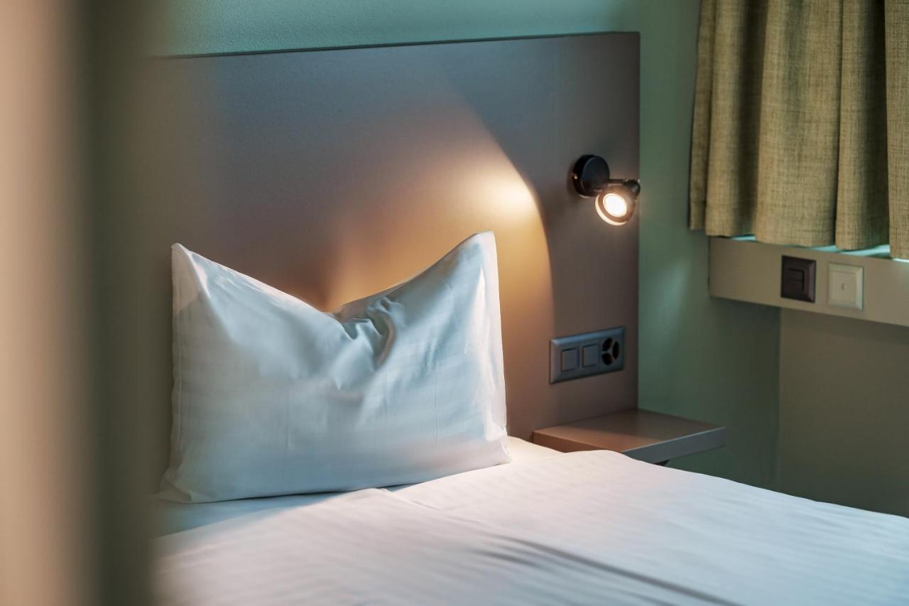 Flexymotel Wil Exteriör bild